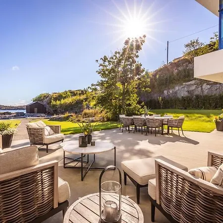 Unique By The Norwegian Coast. Private بيت للعطل Lokoy