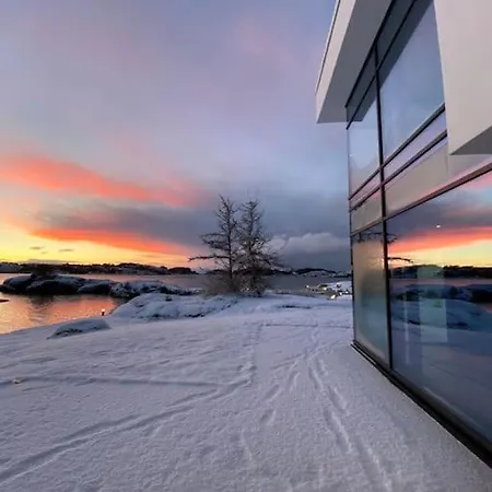بيت للعطل Unique By The Norwegian Coast. Private *