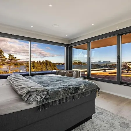 Unique By The Norwegian Coast. Private Holiday home