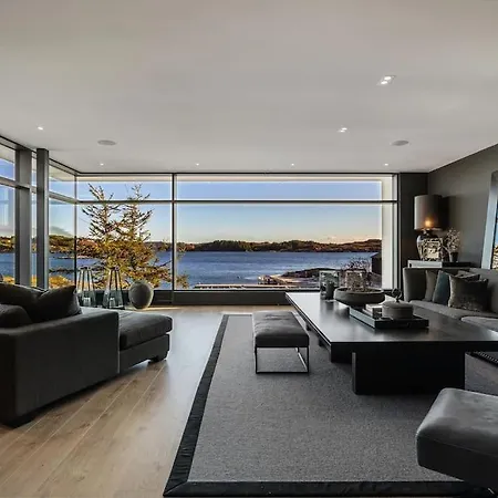 بيت للعطل Unique By The Norwegian Coast. Private Lokoy