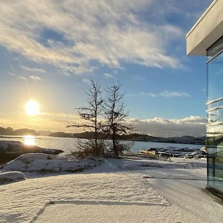 Unique By The Norwegian Coast. Private Holiday home