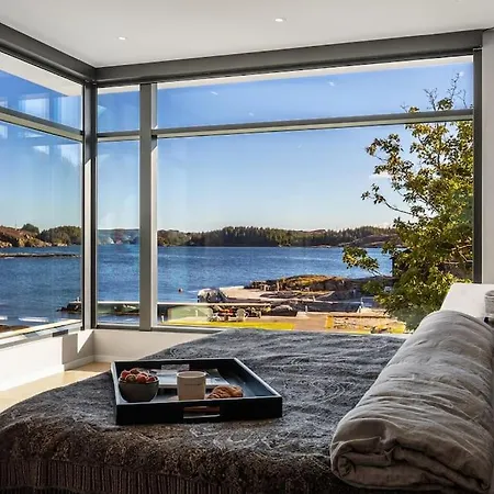 Unique By The Norwegian Coast. Private Holiday home